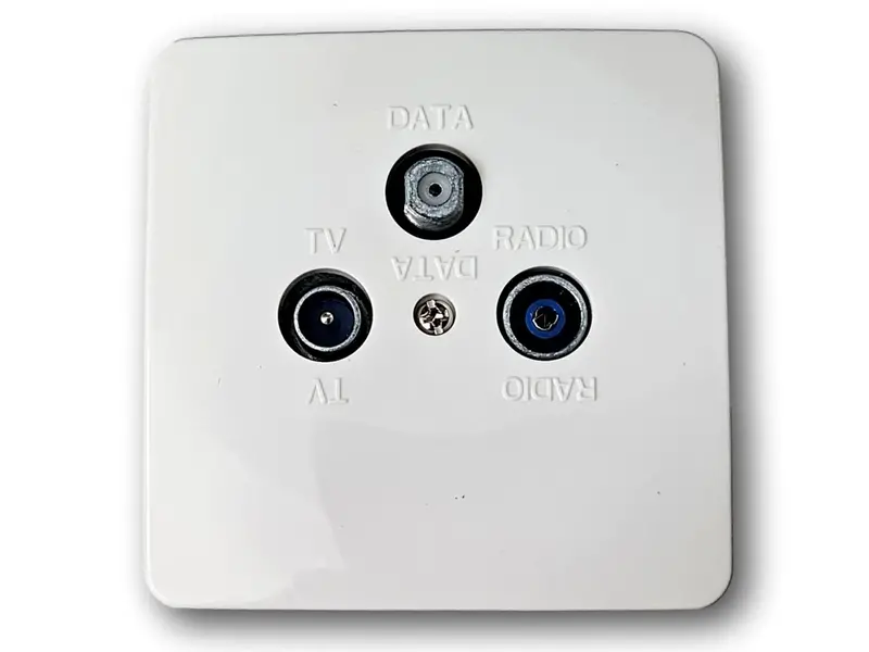 Vtičnica DATA /TV/ RA prehodna MM1065X
