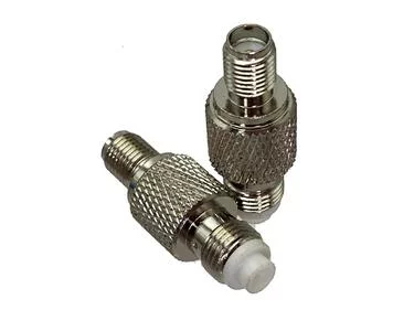 Adapter FME ženski na SMA ženski